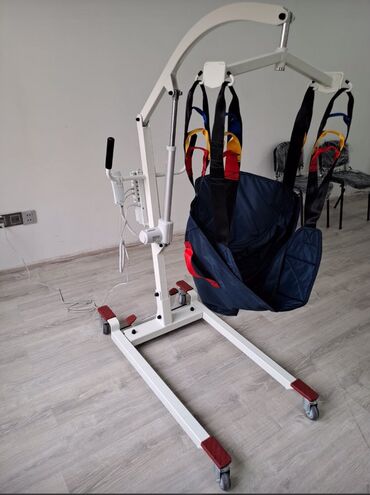 Digər salon, tibbi mebel: Elektrikli xəstə qaldırma aparatı (patient lift) teze karobkada bir — 8