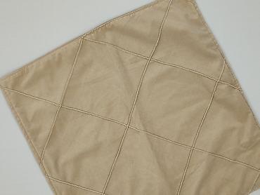 obrus tablecloth: Beżowa poszewka dekoracyjna na poduszkę - Wzór: przeszycia tworzące — 1