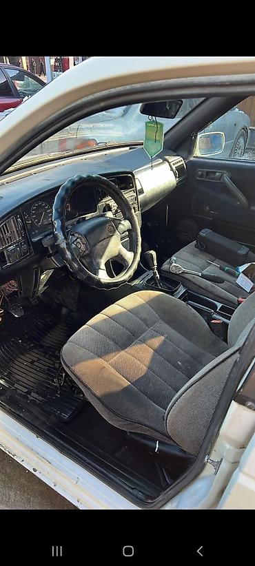 Volkswagen: Volkswagen Passat: 1992 г., 1.8 л, Механика, Бензин, Универсал — 8