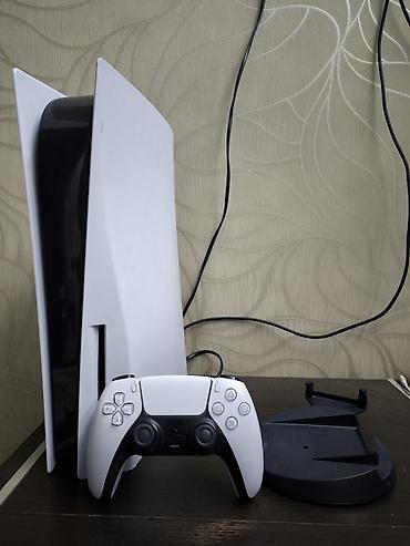 PlayStation Fat 3-ревизия 825GB 1 джойстик DualSensе подставка все