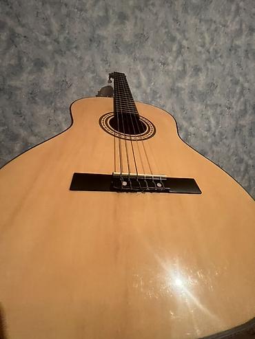 gibson gitara: Klassik gitara, Yeni, Ünvandan götürmə, Ödənişli çatdırılma — 2