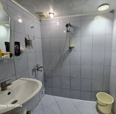 Uzunmüddətli kirayə mənzillər: Həzi Aslanov metrosu ilə yan yana kfc üz üzə Accessbank binasında -da lalafo.az — 10 Uzunmüddətli kirayə mənzillər: Həzi Aslanov metrosu ilə yan yana kfc üz üzə Accessbank binasında — 10