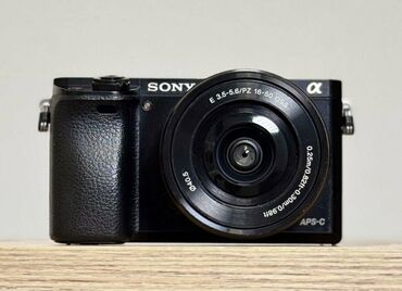 карта памяти для фотоаппарата: Sony Alpha 6000. Камера с матрицей APS-C и разрешением 24,3