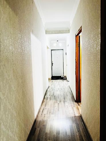 Mənzillər: Bakı, Bakıxanov qəs., 3 otaqlı, Köhnə tikili, m. Neftçilər, 65 kv. m — 1