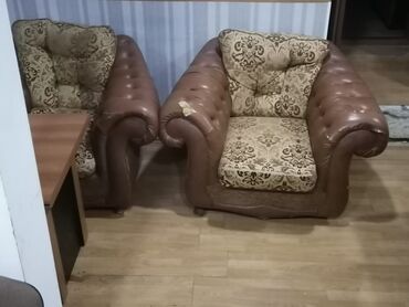 divan kreslo uzlukleri: Divan, İşlənmiş, Açılmayan, Bazasız, Dəri, Çatdırılma yoxdur