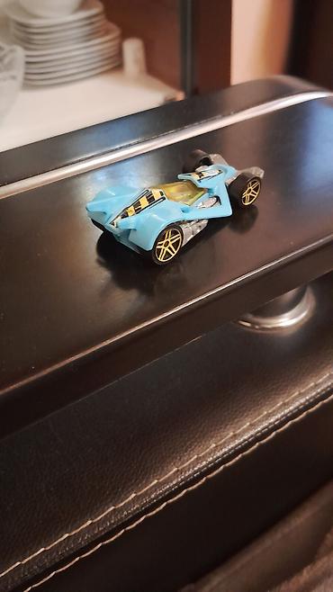 dvd oyun: Orginal Hot Wheels RD-06 die-cast oyuncaq maşın - Model: RD-06 (alt — 2