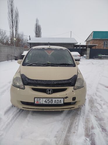 Honda: Honda Fit: 2004 г., 1.3 л, Автомат, Бензин, Седан