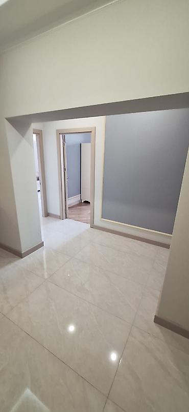 7ci mk: 7-ci mikrorayon, 2 otaqlı, Yeni tikili, m. Dərnəgül, 62 kv. m — 8