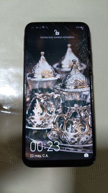 islenmis kansanerler: Huawei P40 lite E, 64 GB, rəng - Qara, Qırıq