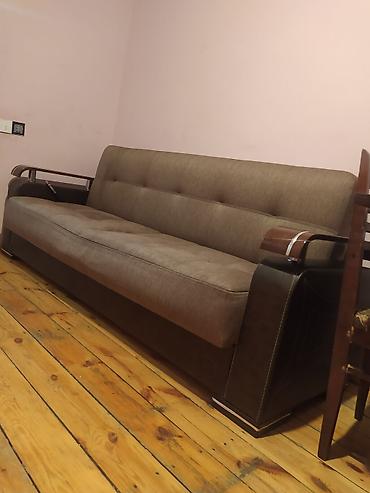 kafe divanı: Mebel növü: 3 nəfərlik divan - Rəng: qəhvəyi/boz parçalı oturacaq və — 1