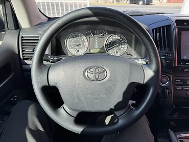 Toyota: Toyota Land Cruiser: 2014 г., 4 л, Автомат, Бензин, Внедорожник — 16