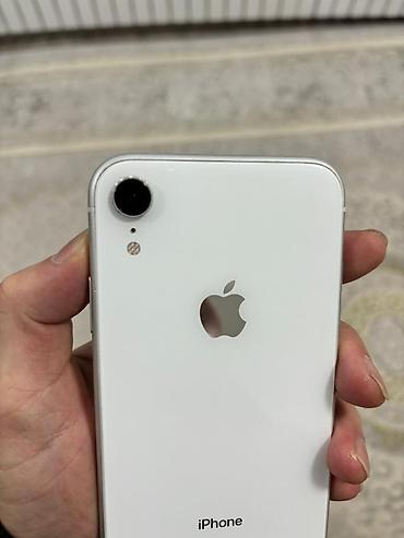 Apple iPhone: IPhone Xr, 128 ГБ, Белый, Чехол, 80 % — 9