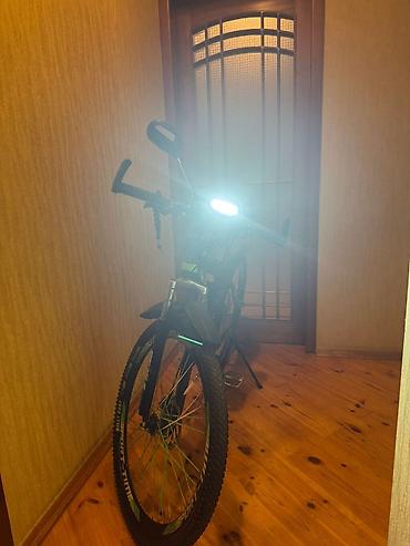 summa velosiped: İşlənmiş Şəhər velosipedi 29", sürətlərin sayı: 7, Ünvandan götürmə — 3
