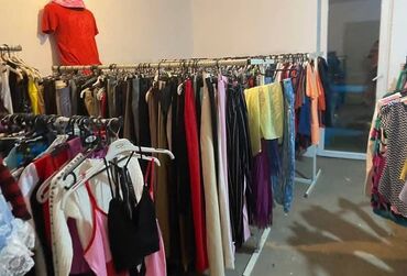 guess kaputi zenski: Prodajem preko 2500 komada garderobe, polovne ali BEZ ikakvog