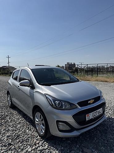 spark 1: Chevrolet Spark: 2018 г., 1 л, Автомат, Бензин, Хэтчбэк — 1