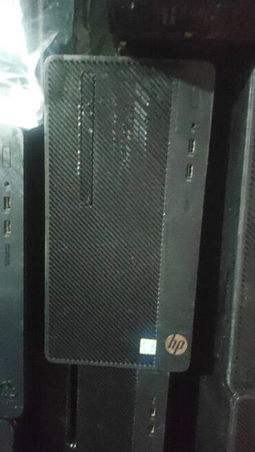 hdd disk: Cpu g 4590 ( 1151 plata)
ram 4
hdd 500
win 10