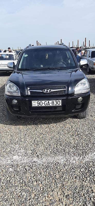 avtomobil şüşələri: Hyundai Tucson – qara rəngli, kompakt krossover/SUV. Texniki və — 9