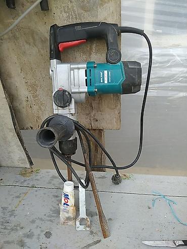 açar seti: Viktor P-28-3P elektrik perforatoru (Rotary Hammer) Xüsusiyyətlər: - — 3