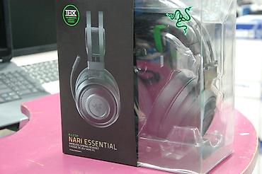 Razer Nari Essential – Simsiz Gaming Qulaqlıq Əsas xüsusiyyətlər: -
