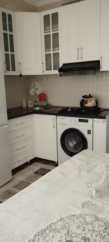 Otaqların uzunmüddətli kirayəsi: Satılır: mənzildə üçün hazır, səliqəli təmirli otaq və sanitar — 9