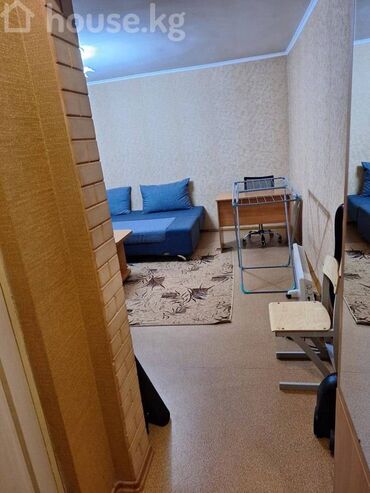тоголок молдо дом куплю: 1 комната, 29 м², Хрущевка, 3 этаж, Косметический ремонт