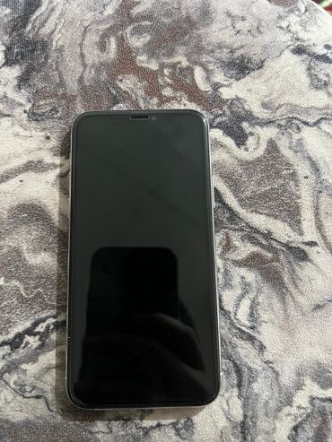 Apple iPhone: IPhone 11 Pro, Б/у, 256 ГБ, Чехол, 78 % — 9