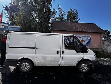 мото бокс: Ford Transit фургон (короткая база), белый. Основные характеристики — 3