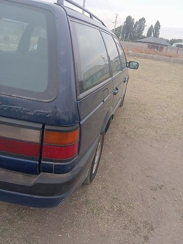 Volkswagen: Volkswagen Passat Variant: 1991 г., 1.8 л, Механика, Бензин, Универсал — 5