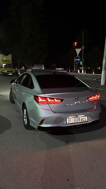 сантафе гибрид: Hyundai Sonata: 2018 г., 2 л, Автомат, Газ, Седан — 3