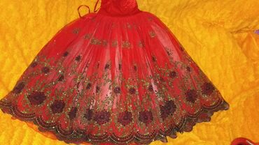 платье вечер: Детское платье, цвет - Красный, Б/у