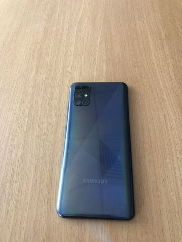 j3 2017 ekran: Samsung Galaxy A51, 4 GB, rəng - Boz, Face ID