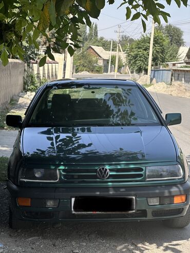 шторки на машину: Volkswagen Vento: 1995 г., 1.8 л, Механика, Бензин, Седан