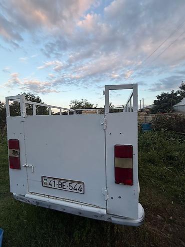 запчасти на прицепы: Gaz-24 “Volqa” əsasında yük pikap Xüsusiyyətlər: - Kuzov: ağ rəngli — 3