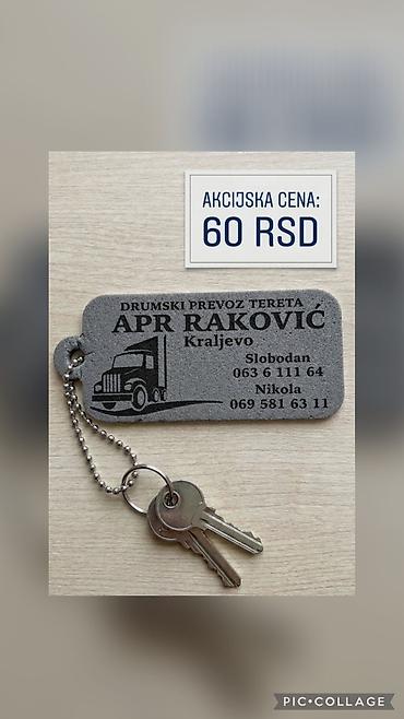 ortaci za plazu: Gravirani privezak za ključeve sa logotipom i tekstom po meri. - — 1