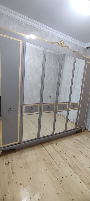 ev ucun qapi: Açılan, 6 qapı Düz dolab, Qarderob, paltar dolabı