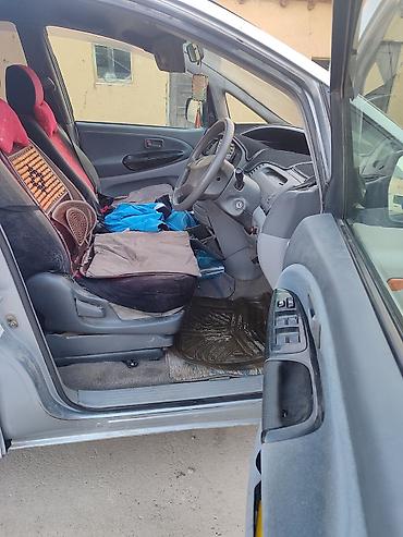 салон марк 2: Toyota Estima: 2002 г., 2.4 л, Автомат, Бензин, Минивэн — 6