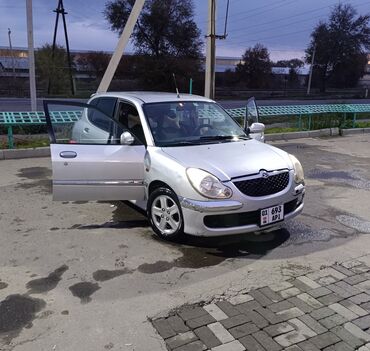 купить задний фонарь: Daihatsu Sirion: 2003 г., 1.3 л, Автомат, Бензин, Хэтчбэк