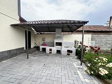 Үйлөрдү ижарага берүү: 250 м², 6 бөлмө, Жумушчу Шаарча — 2