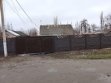 Продажа коттеджей и домов: Продаю дом.сокулукский район.село Моловодное.ул Кирова28.канализация — 1