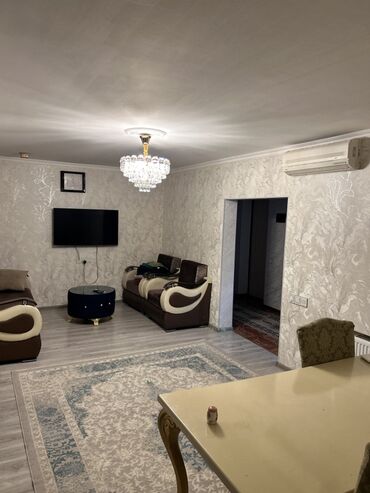 Həyət evləri və villaların satışı: Şəhər içində sakit məhəllədə rahat yaşayış üçün, həmçinin avtomobil — 10