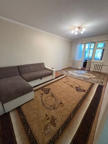 купить участок под бизнес в бишкеке: 1 бөлмө, 34 кв. м, 104-серия, 2 кабат, Косметикалык ремонт