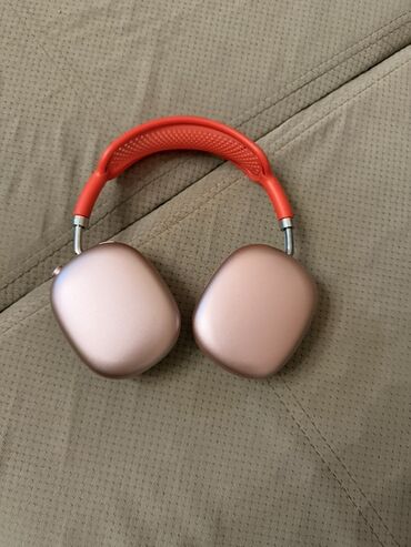 разветвитель для наушников: Bluetooth-наушники накладные (розовый/красный) - Форм‑фактор