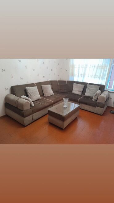 Rəflər: Künc divan, İşlənmiş, Açılan, Bazasız, Çatdırılma yoxdur