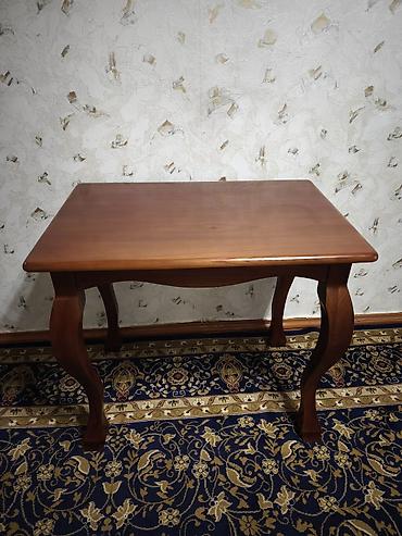 Журнальные столы: Продам стол из массива дерева,добротный,тяжёлый и устойчивый. Толстая — 8