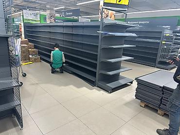 Витрины: Витрины, стеллажи, полки торговые металлические б/у, полка магазинная — 7