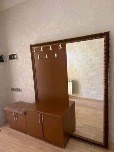 мебель для прихожей в баку: İşlənmiş, Açılan, 2 qapılı Düz dolab, Dəhliz dolabı