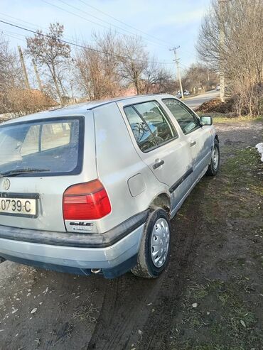 Volkswagen: Volkswagen Golf: 1993 г., 1.6 л, Механика, Бензин