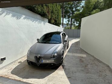 Alfa Romeo Giulietta: 1.8 l. | 2016 έ. 107000 km. Χάτσμπακ