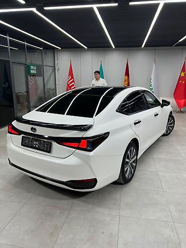 Продажа авто: Lexus ES: 2019 г., 2.5 л, Автомат, Гибрид, Седан — 2