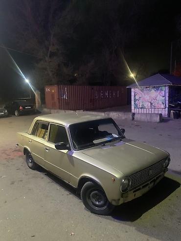 lada 2101: ВАЗ (ЛАДА) 2101: 1981 г., Механика, Седан — 3